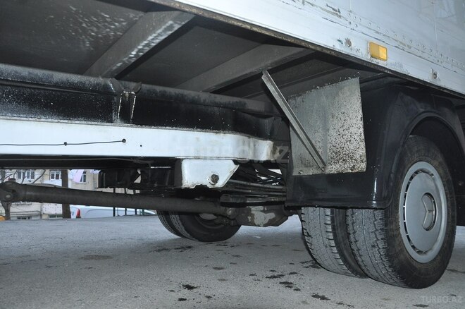 Mercedes Sprinter 412 1999, 252,300 km - 2.9 l - Bakı