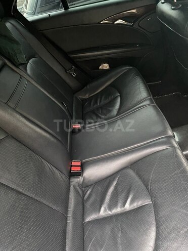 Mercedes E 220 2004, 315,000 km - 2.2 l - Bakı