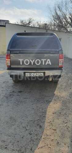 Toyota Hilux 2013, 215,000 km - 2.5 л - Sumqayıt