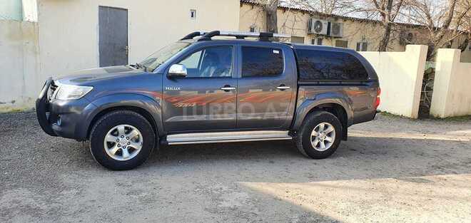 Toyota Hilux 2013, 215,000 km - 2.5 л - Sumqayıt