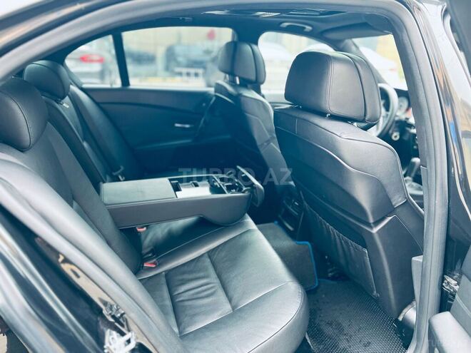 BMW 530 2005, 268,000 km - 3.0 l - Bakı