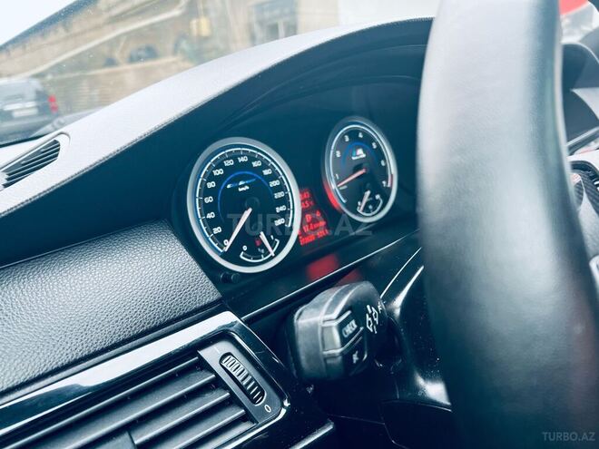 BMW 530 2005, 268,000 km - 3.0 l - Bakı
