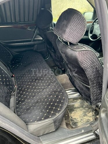 Mercedes E 200 1998, 299,999 km - 2.0 l - Bakı