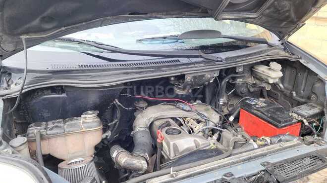 Hyundai H-1 2006, 100,000 km - 2.5 l - Bakı