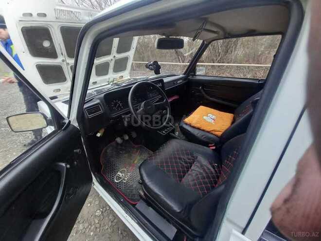LADA (VAZ) 2107 2010, 15,000 km - 1.6 л - Ucar