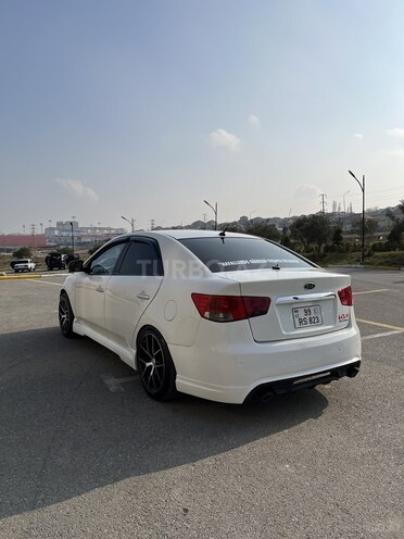 Kia Cerato 2011, 242,000 km - 2.0 л - Bakı