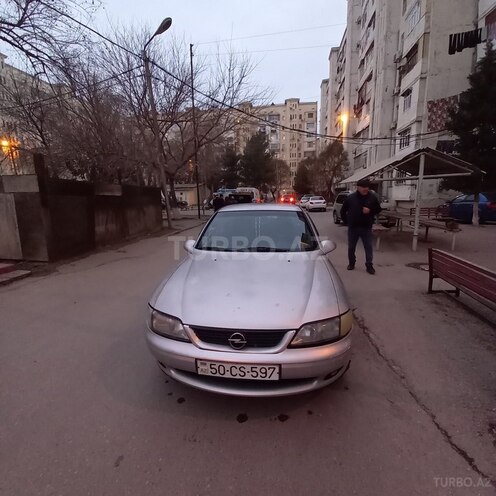 Opel Vectra 1997, 320,000 km - 2.0 l - Sumqayıt