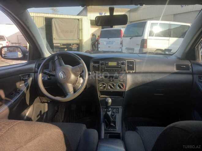 Toyota Corolla 2005, 251,000 km - 1.4 l - Bakı