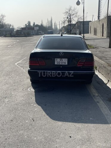 Mercedes E 320 2000, 190,000 km - 3.2 л - Bakı