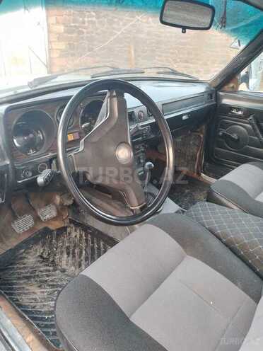 GAZ 24-10 1987, 300,000 km - 2.4 l - Qəbələ