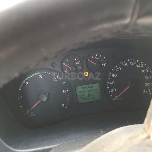 Ford Transit 2006, 178,000 km - 2.4 l - Bakı