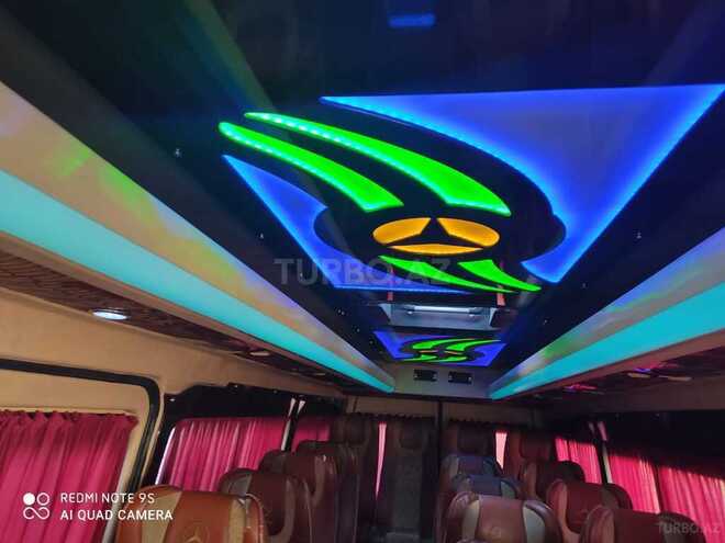 Mercedes Sprinter 412 2001, 382,156 km - 2.2 l - Qazax