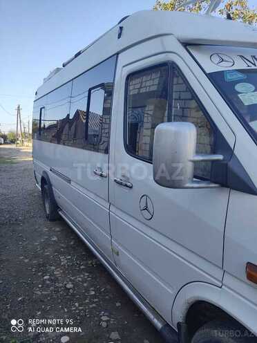 Mercedes Sprinter 412 2001, 382,156 km - 2.2 l - Qazax