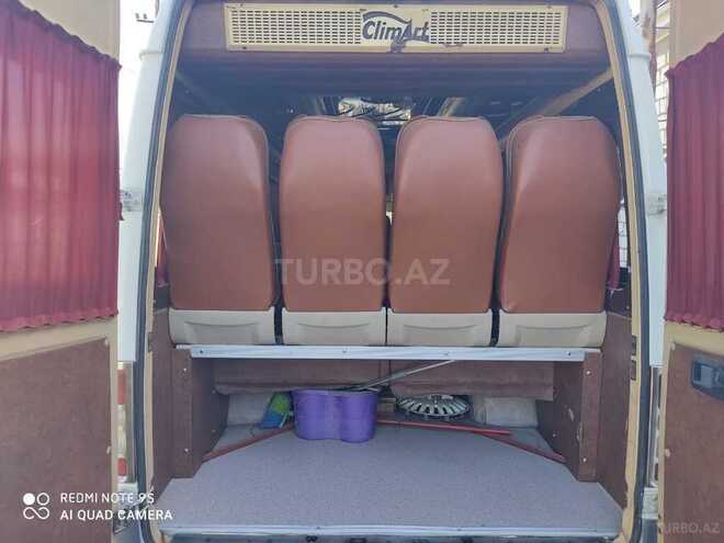 Mercedes Sprinter 412 2001, 382,156 km - 2.2 l - Qazax