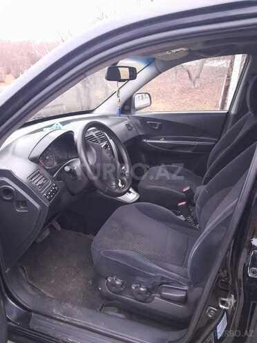 Hyundai Tucson 2006, 390,000 km - 2.0 l - Qax