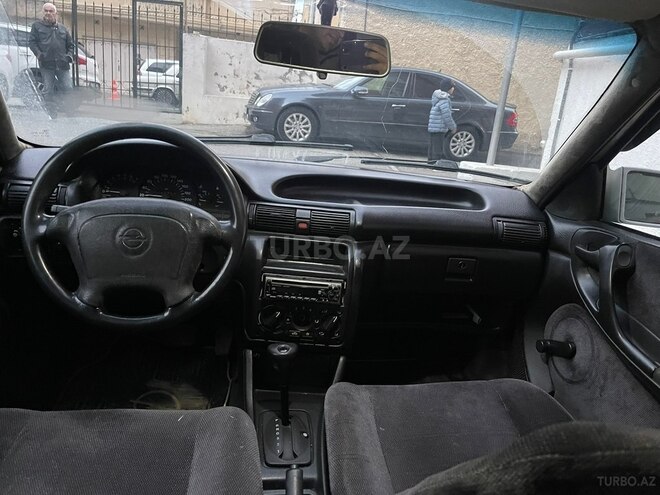 Opel Astra 1995, 69,000 km - 1.6 l - Bakı
