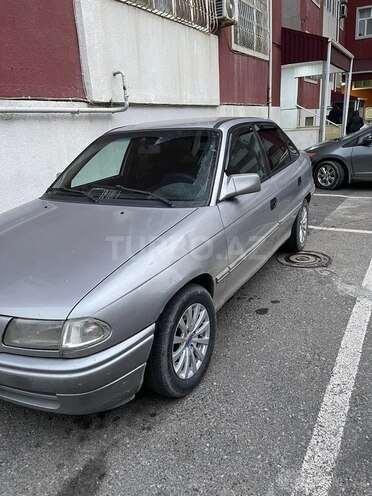 Opel Astra 1995, 69,000 km - 1.6 l - Bakı