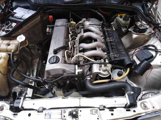 Mercedes 190 1989, 450,000 km - 2.5 л - Bakı