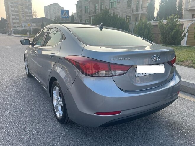 Hyundai Elantra 2015, 99,333 km - 1.8 l - Bakı