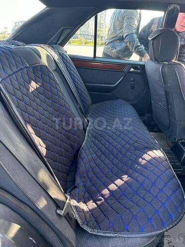 Mercedes E 220 1993, 458,752 km - 2.2 л - Sumqayıt