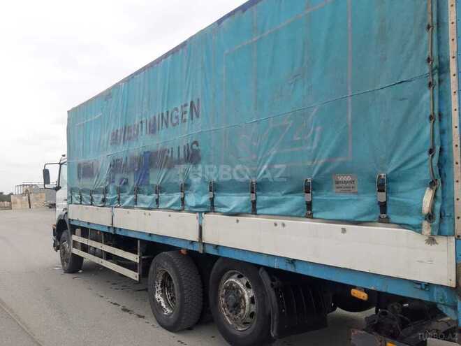 Mercedes Atego 2528 2000, 239,263 km - 6.4 л - Bakı