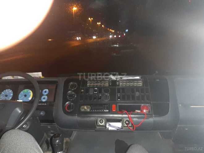 Mercedes Atego 2528 2000, 239,263 km - 6.4 л - Bakı