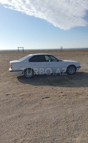 BMW 520 1992, 255,000 km - 2.0 l - Bakı