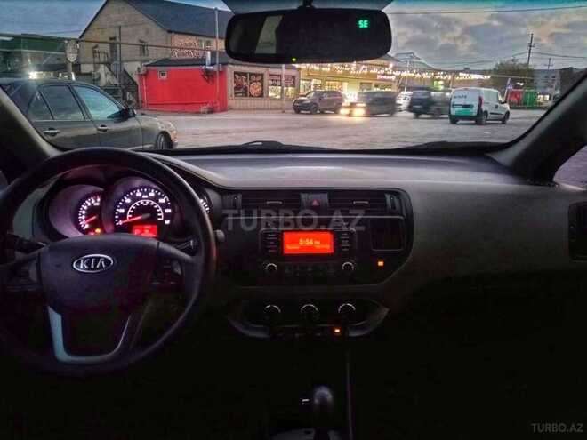 Kia Rio 2013, 130,000 km - 1.6 l - Bakı