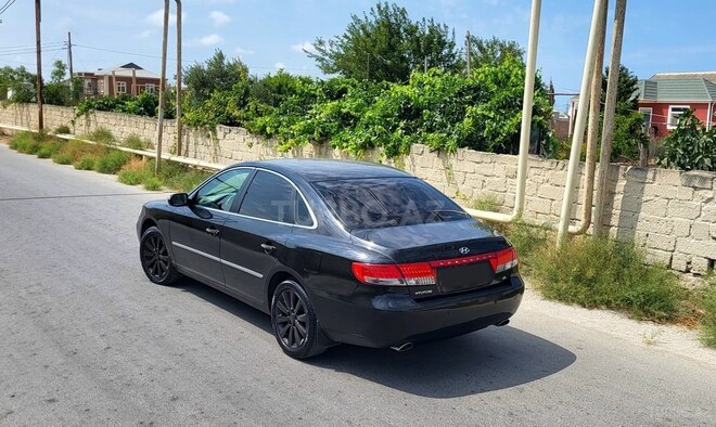 Hyundai Grandeur 2009, 272,000 km - 2.7 l - Bakı