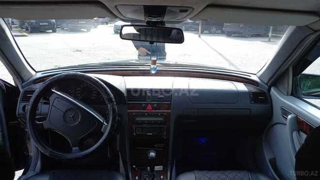 Mercedes C 220 1997, 400,000 km - 2.2 l - Bakı