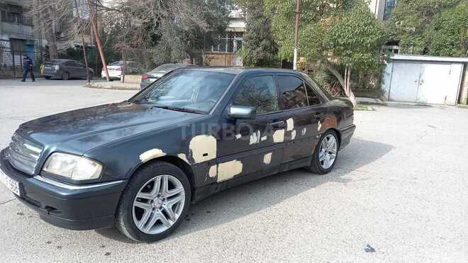 Mercedes C 220 1997, 400,000 km - 2.2 l - Bakı