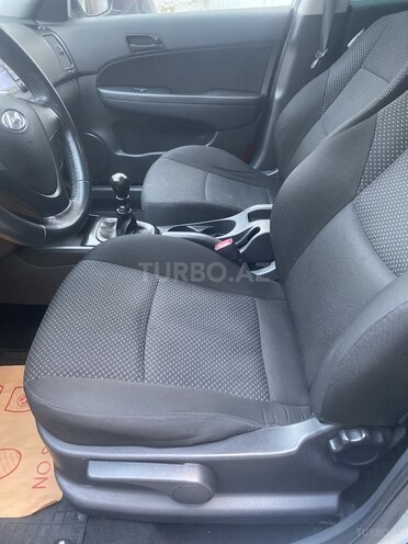 Hyundai i30 2009, 260,000 km - 1.6 l - Bakı