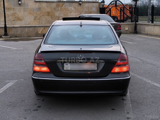 Mercedes E 270 2003, 295,000 km - 2.7 л - Bakı