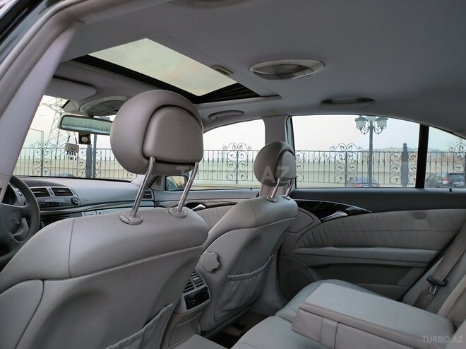 Mercedes E 270 2003, 295,000 km - 2.7 л - Bakı