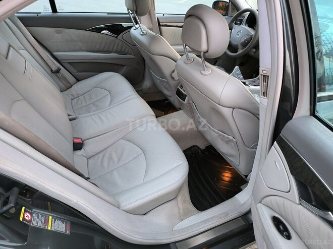 Mercedes E 270 2003, 295,000 km - 2.7 л - Bakı