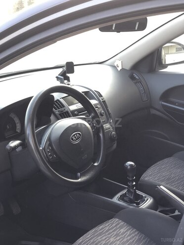 Kia Ceed 2007, 196,727 km - 1.6 л - Sumqayıt