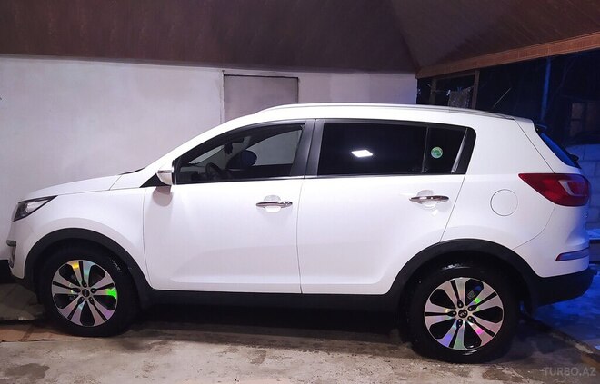 Kia Sportage 2012, 200,000 km - 2.0 l - Qusar