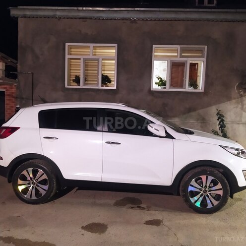 Kia Sportage 2012, 200,000 km - 2.0 l - Qusar