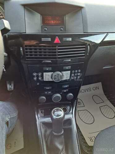 Opel Astra 2006, 225,000 km - 1.3 l - Bakı
