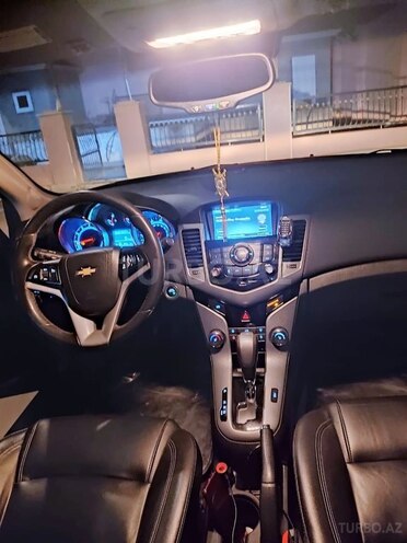 Chevrolet Cruze 2015, 221,600 km - 1.4 l - Şirvan