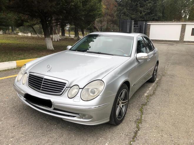 Mercedes E 220 2003, 349,200 km - 2.2 л - Bakı