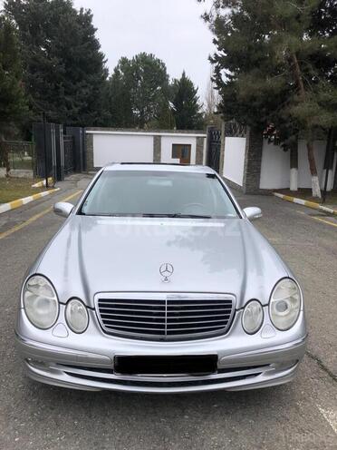 Mercedes E 220 2003, 349,200 km - 2.2 л - Bakı