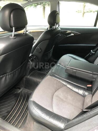 Mercedes E 220 2003, 349,200 km - 2.2 л - Bakı