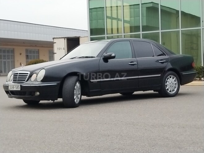 Mercedes E 200 2000, 380,000 km - 2.2 л - İmişli