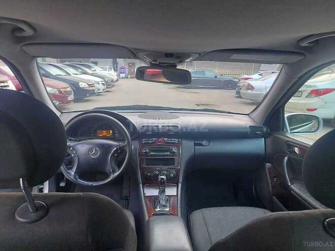 Mercedes C 240 2001, 233,000 km - 2.6 л - Bakı