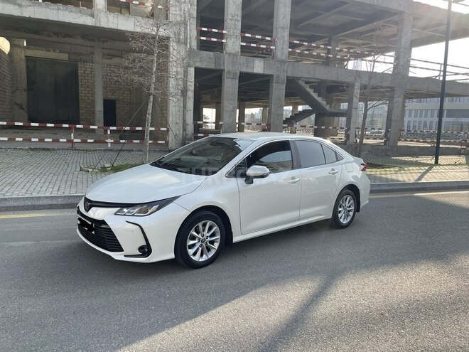 Toyota Corolla 2019, 88,000 km - 1.6 l - Bakı