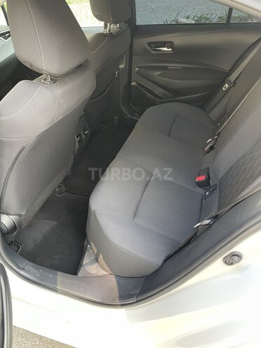 Toyota Corolla 2019, 88,000 km - 1.6 l - Bakı