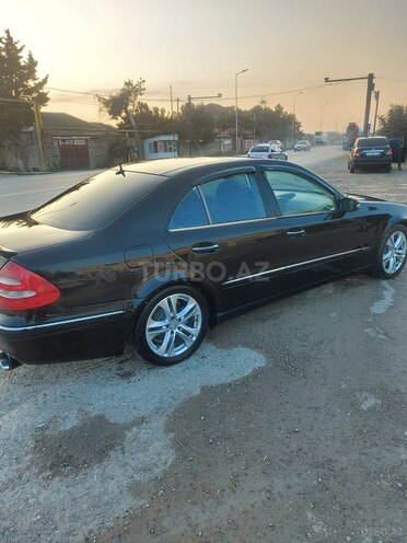 Mercedes E 240 2003, 396,000 km - 2.4 l - Bakı