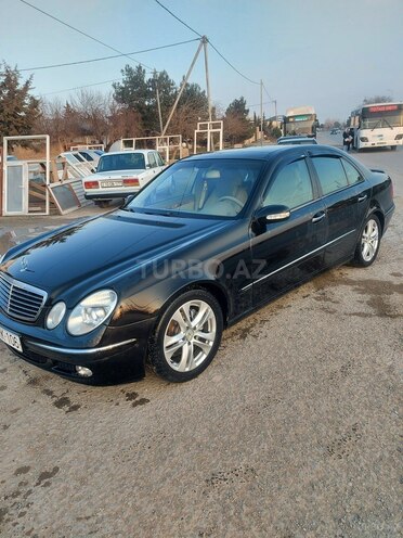 Mercedes E 240 2003, 396,000 km - 2.4 l - Bakı