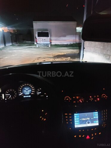 Mercedes E 240 2003, 396,000 km - 2.4 l - Bakı
